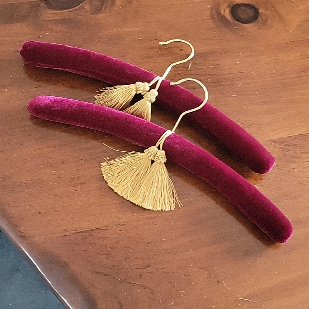 Red Velvet Decorative Cushioned Clothes Hangers- Pr.